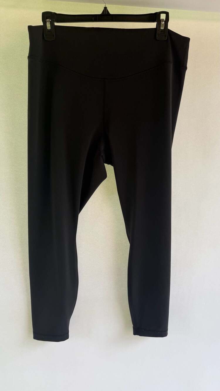 Lululemon Women's High-Rise Black Leggings Size 16